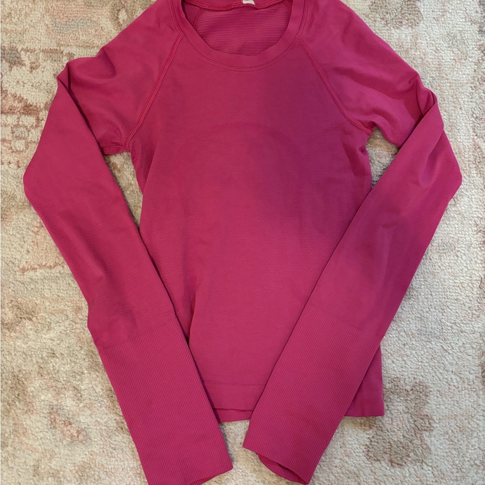 Lululemon swiftly tech